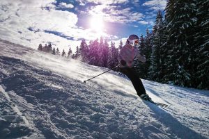 Schüleraustausch in die Rocky Mountains nach Kanada mit Skifaheren und Snowboarsen